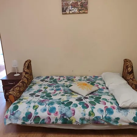 центр з кондиціонером 2кім 8 міс